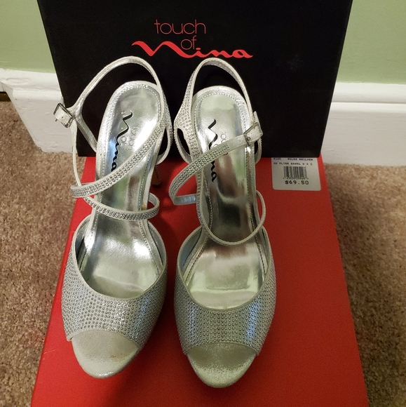 Women's Heels - Picture 2 of 2